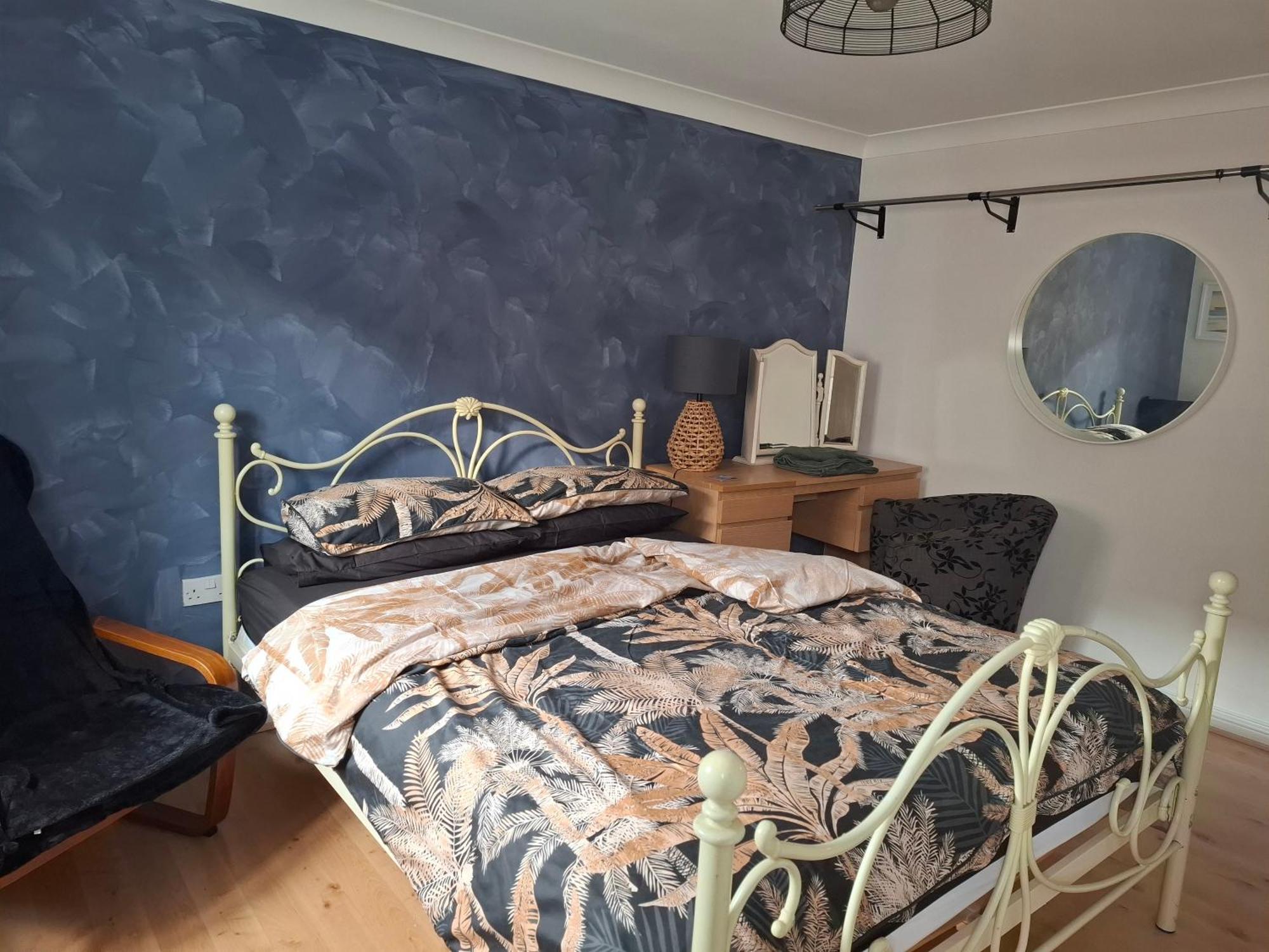 פורט טלבוט Driftmark Beachfront Location Aberavon Beach Sea Views Large Driveway Parking Private Site Fibre Optic Wi Fi מראה חיצוני תמונה